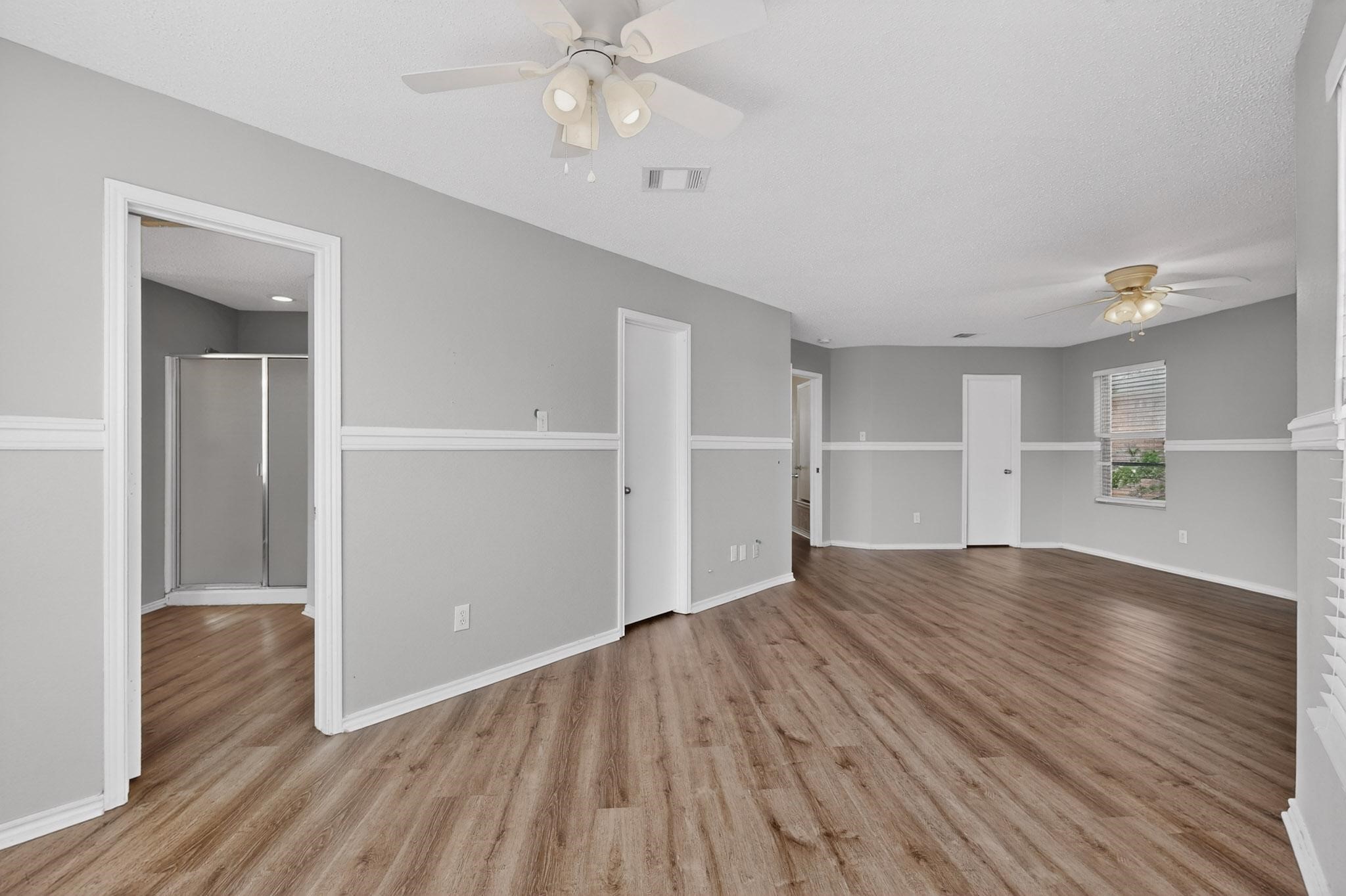 1001 Vicksburg Drive Ennis TX 75119