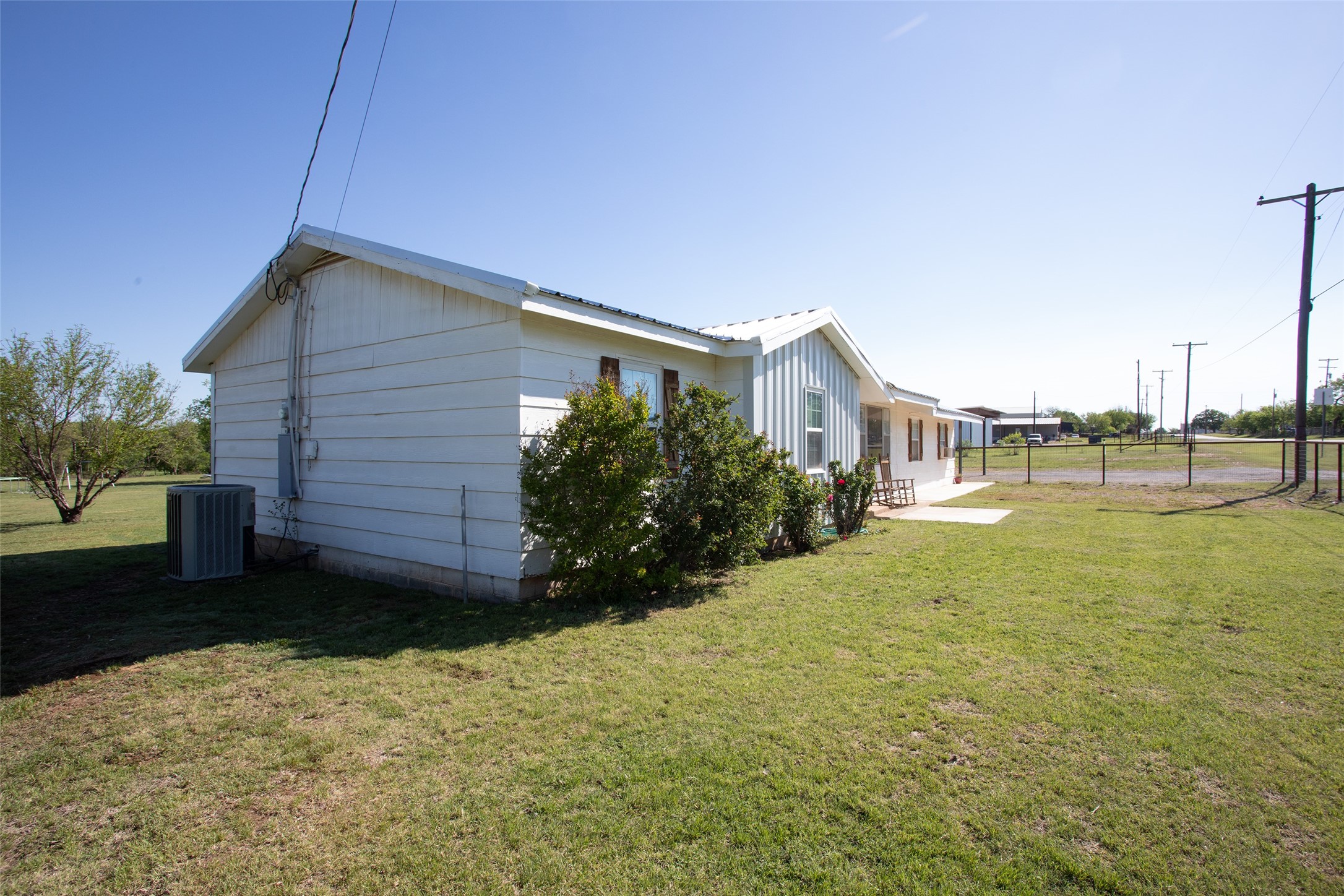 1000 Broadway Newcastle TX 76372