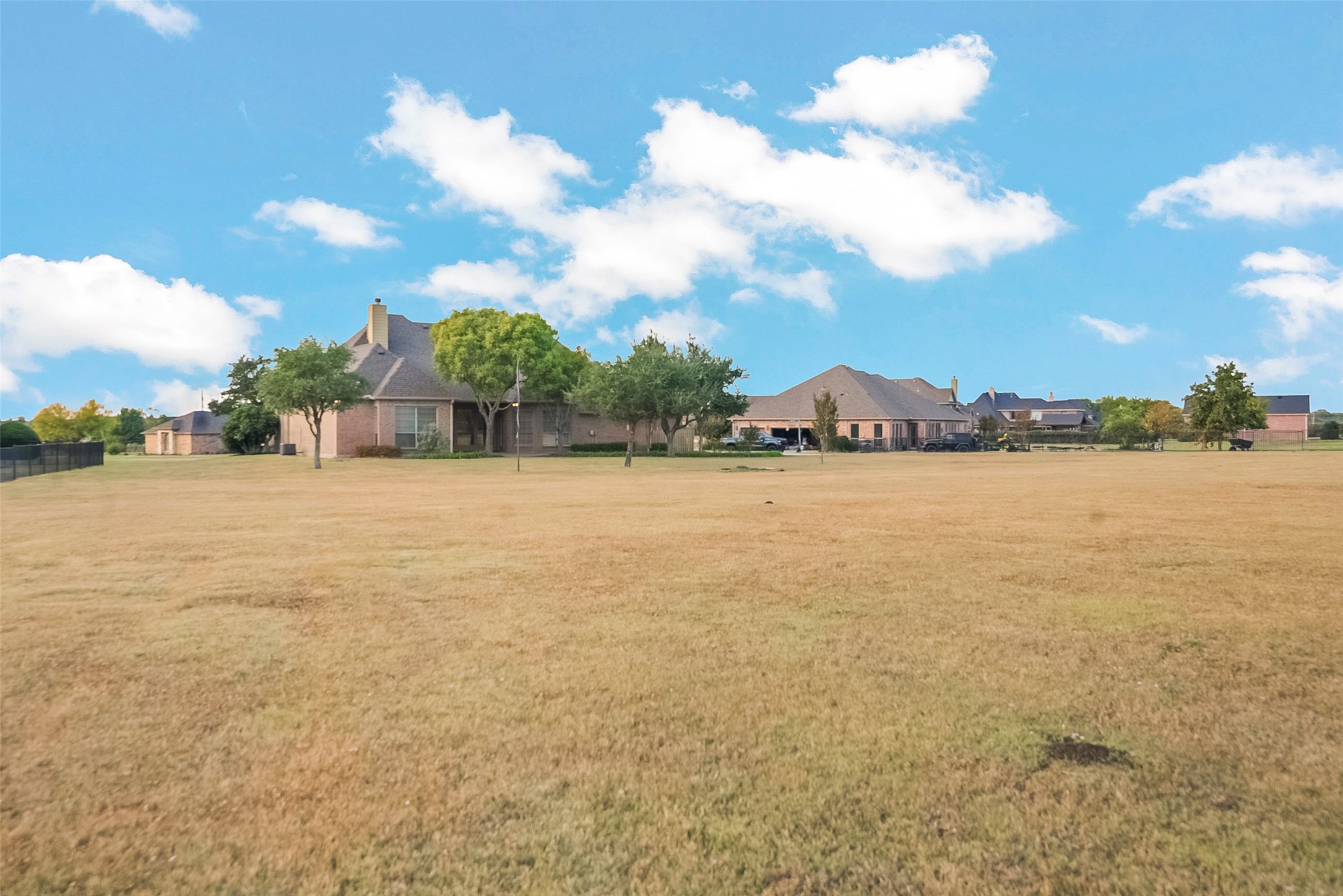 102 Buckskin Drive Van Alstyne TX 75495