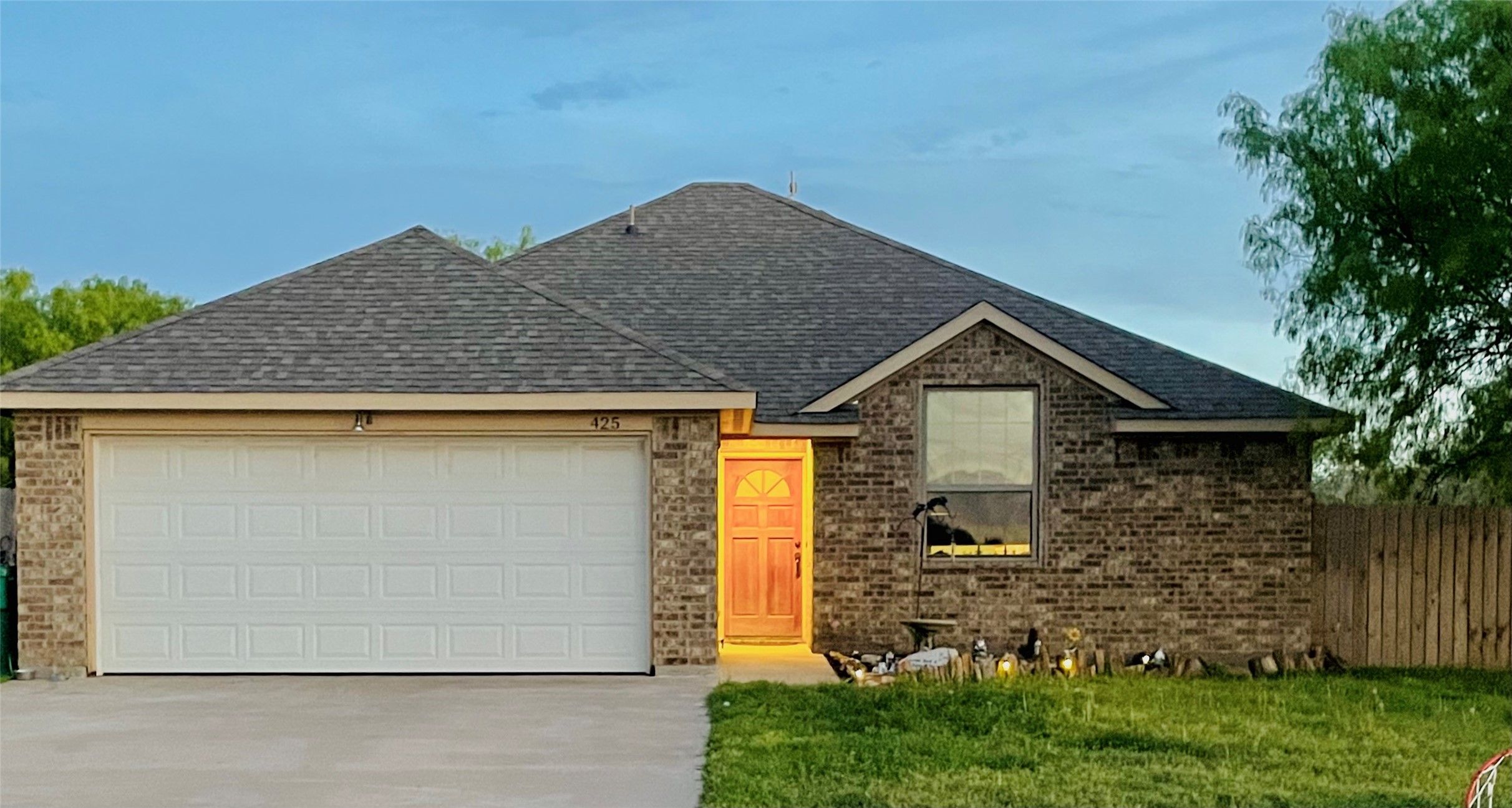 425 Lens Street Eastland TX 76448