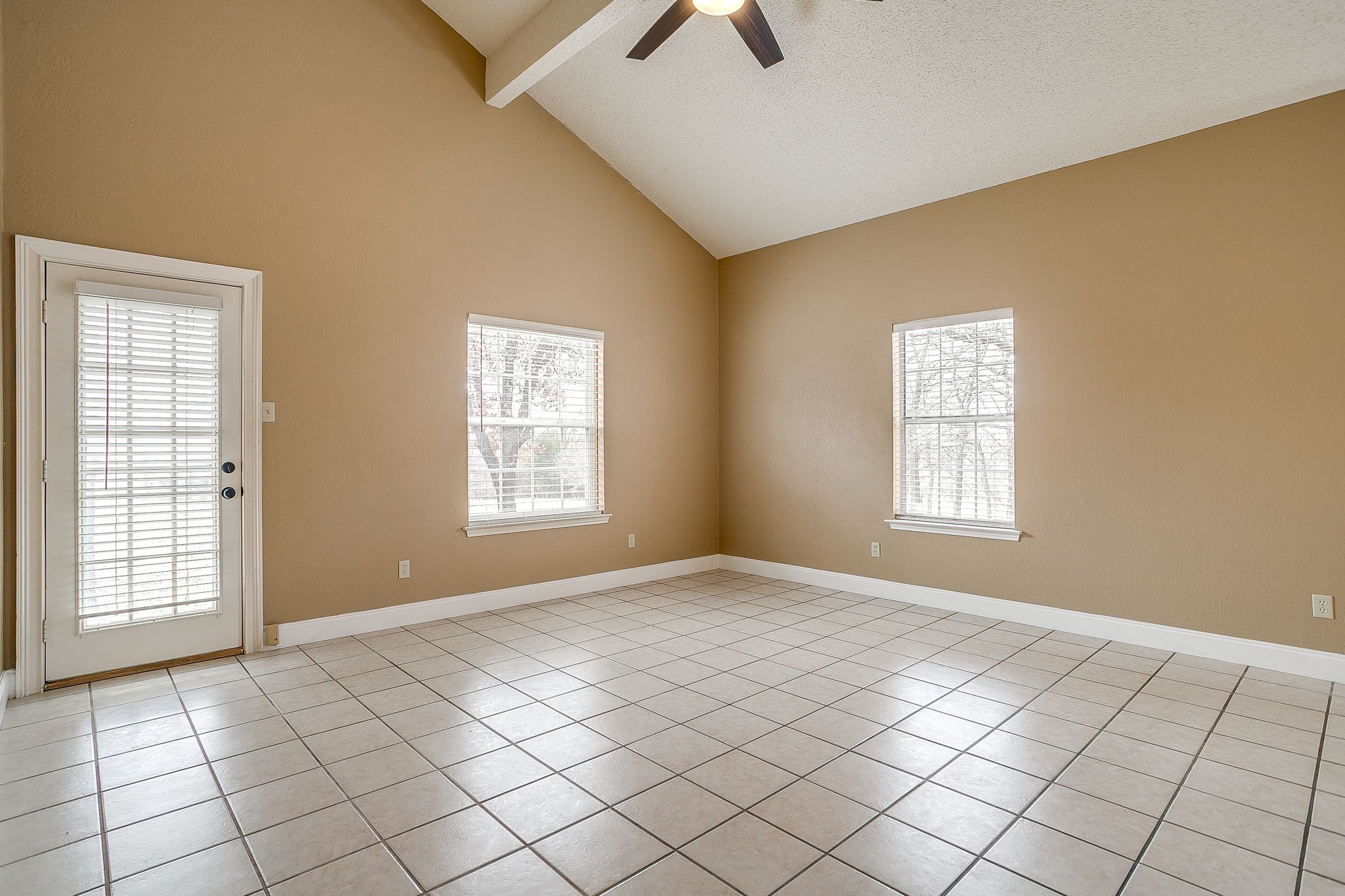 8129 County Road 804 Burleson TX 76028