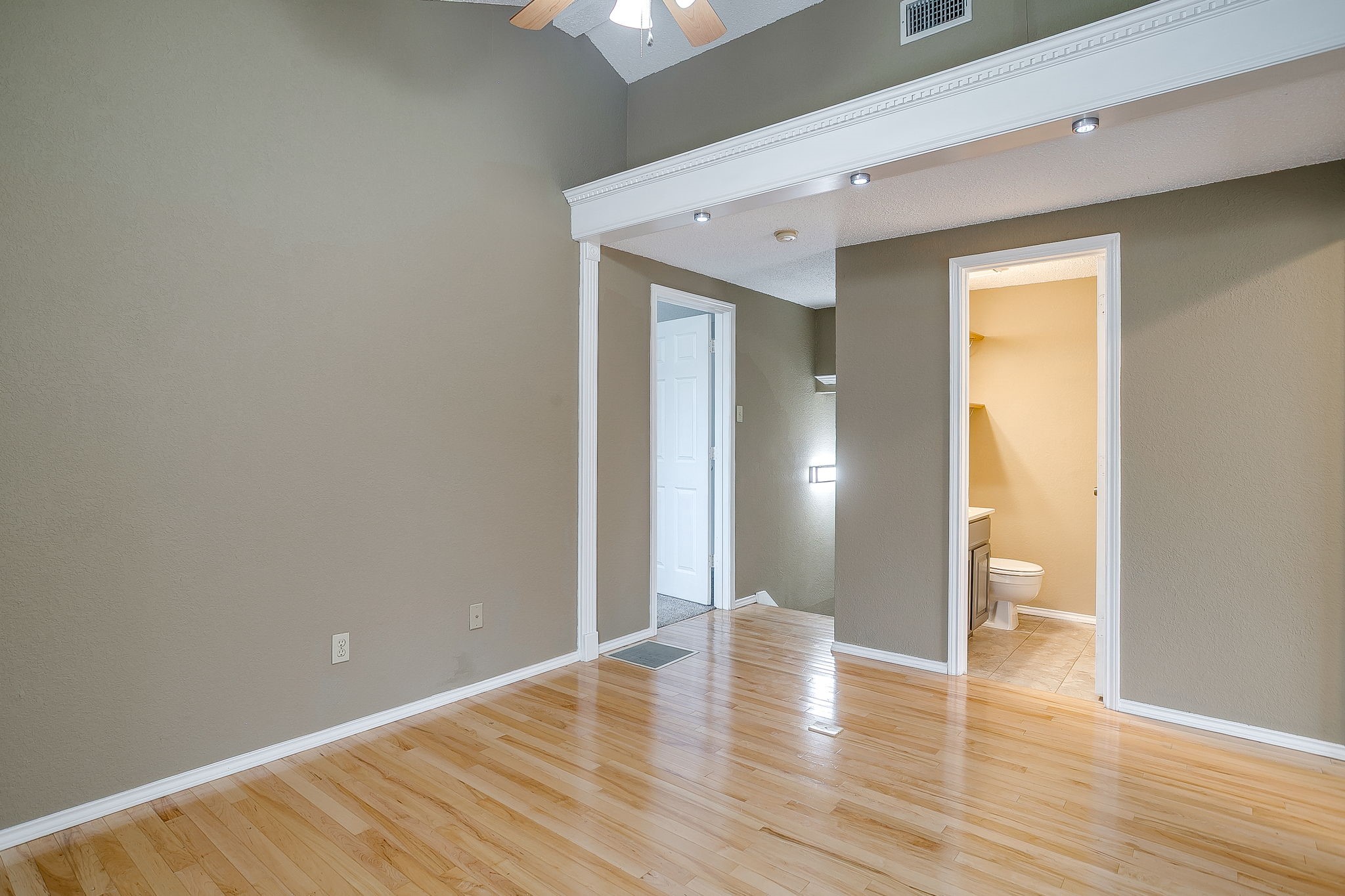8129 County Road 804 Burleson TX 76028