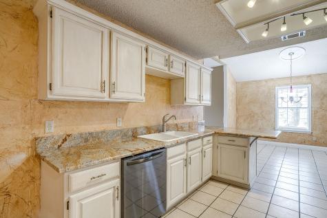 8129 County Road 804 Burleson TX 76028
