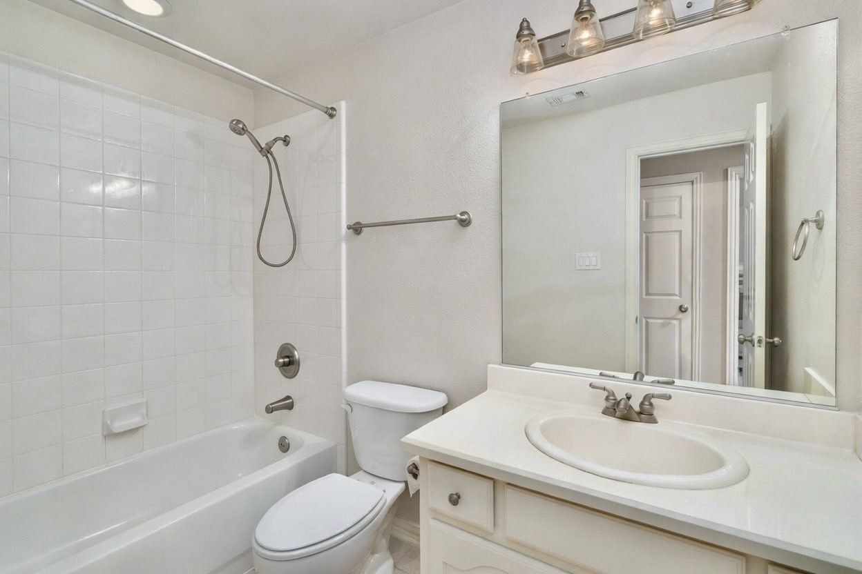 1012 Cross Plains Drive Allen TX 75013