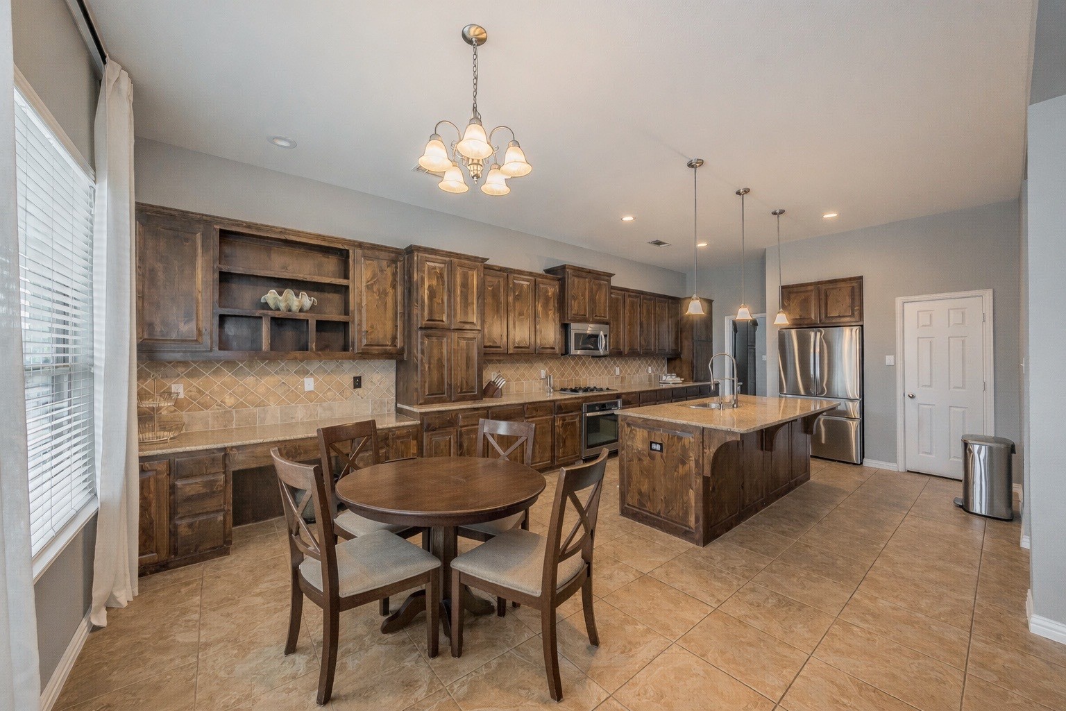 1020 Longhill Way Forney TX 75126