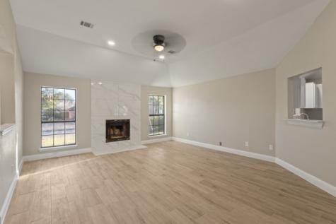 1129 Harvest Hill Lane Lancaster TX 75146