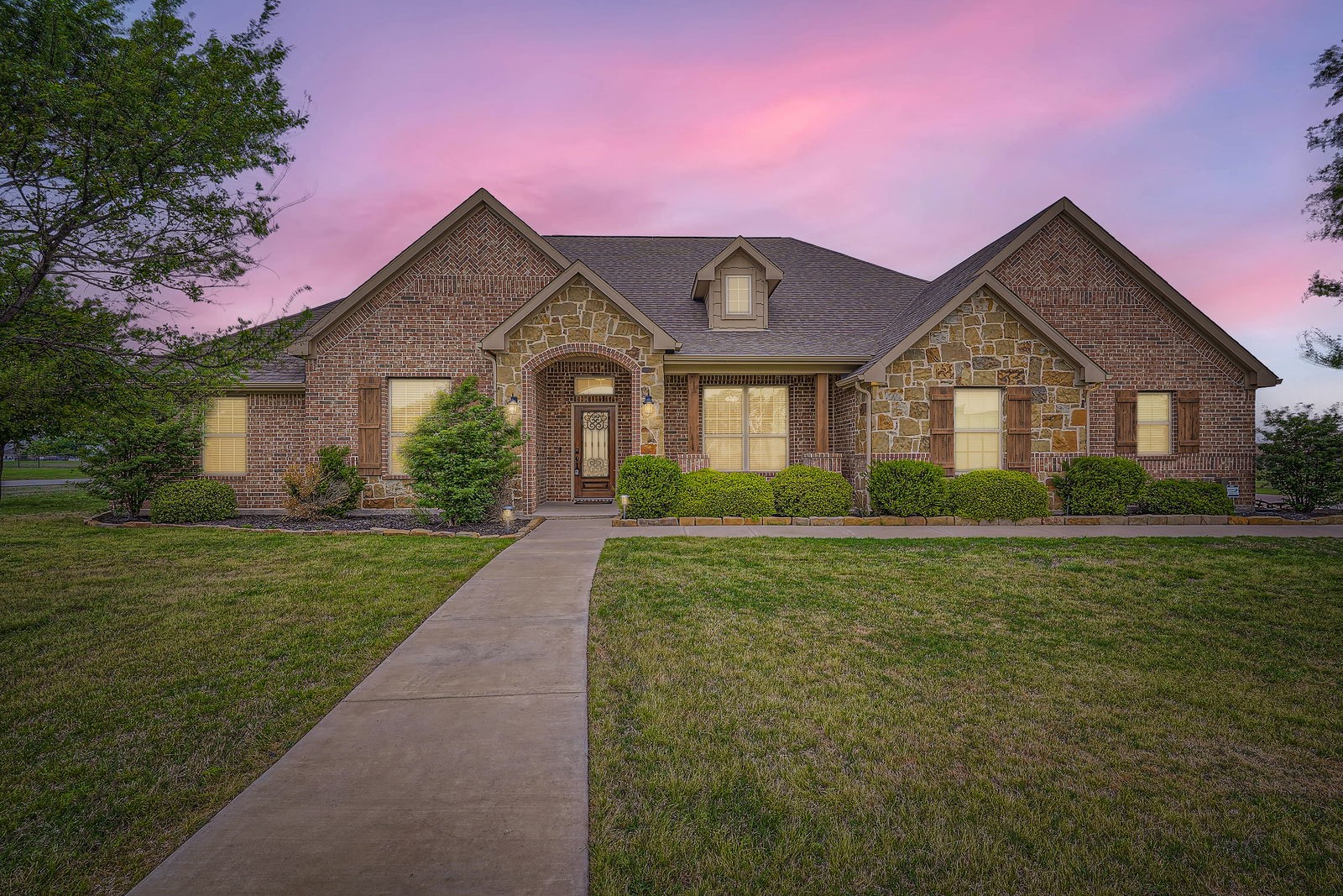 8001 Canyon Ridge Drive Godley TX 76044