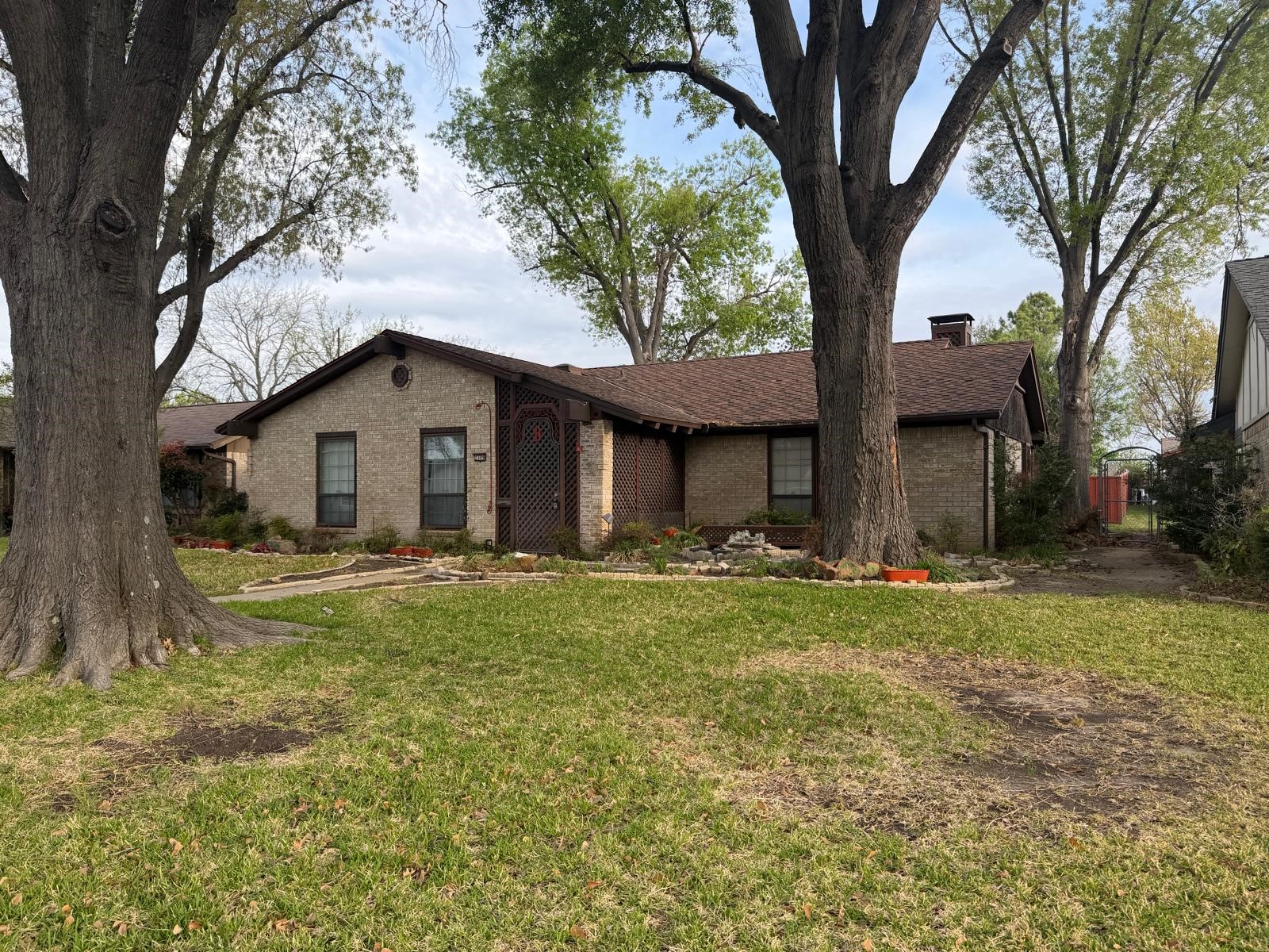 2309 Richwood Garland TX 75044