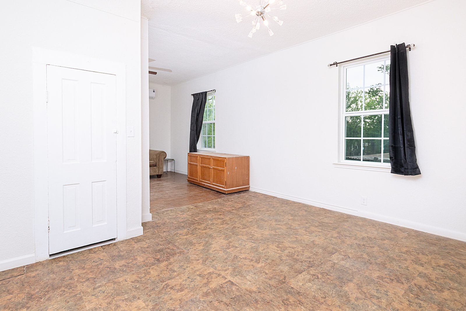 607 W 6th Street Brady TX 76825