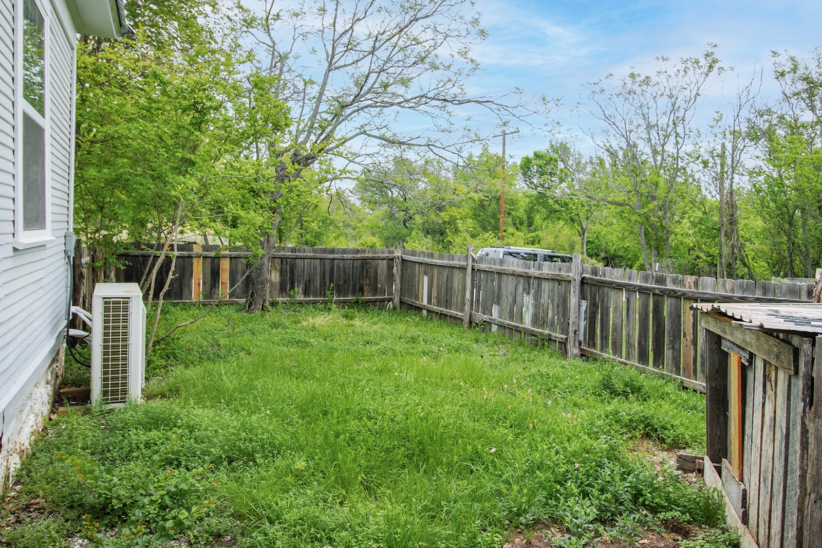 607 W 6th Street Brady TX 76825