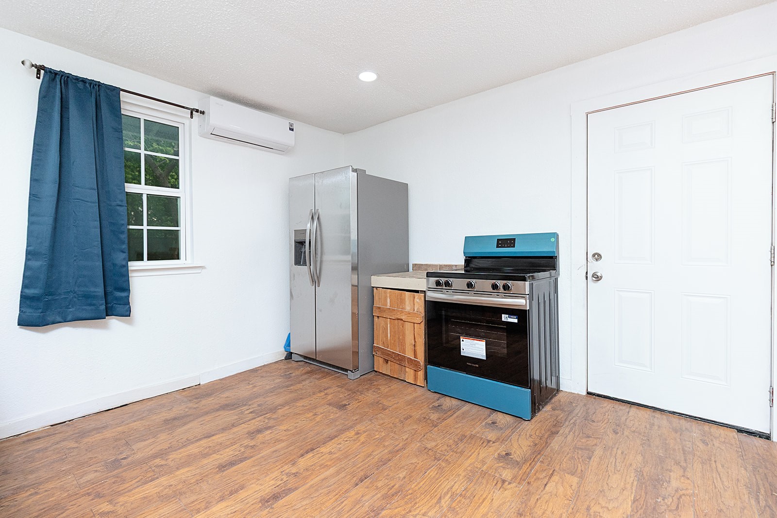 607 W 6th Street Brady TX 76825