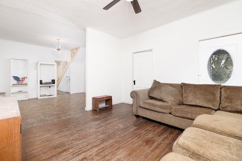 607 W 6th Street Brady TX 76825