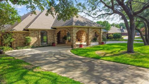 6717 Deep Valley Lane Fort Worth TX 76132