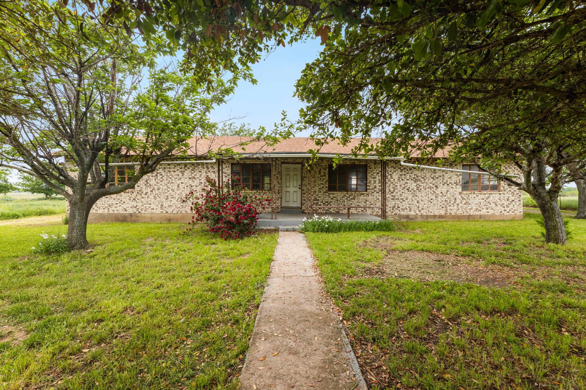 1521 County Road 1107b Cleburne TX 76031