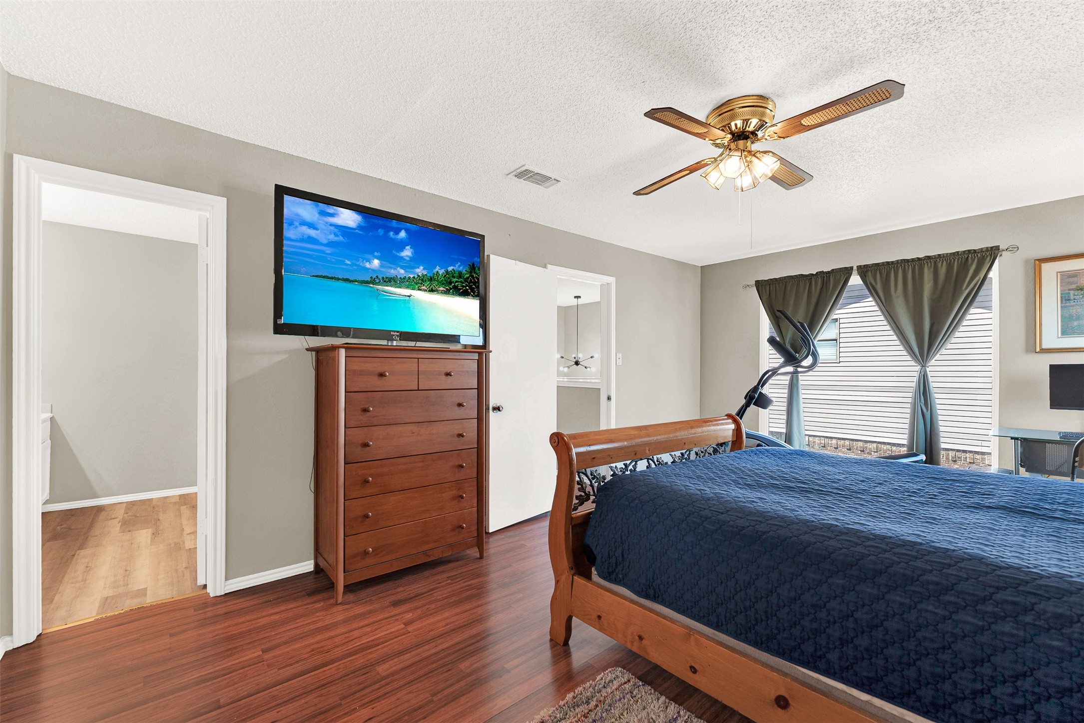 6747 Creek Drive Fort Worth TX 76133