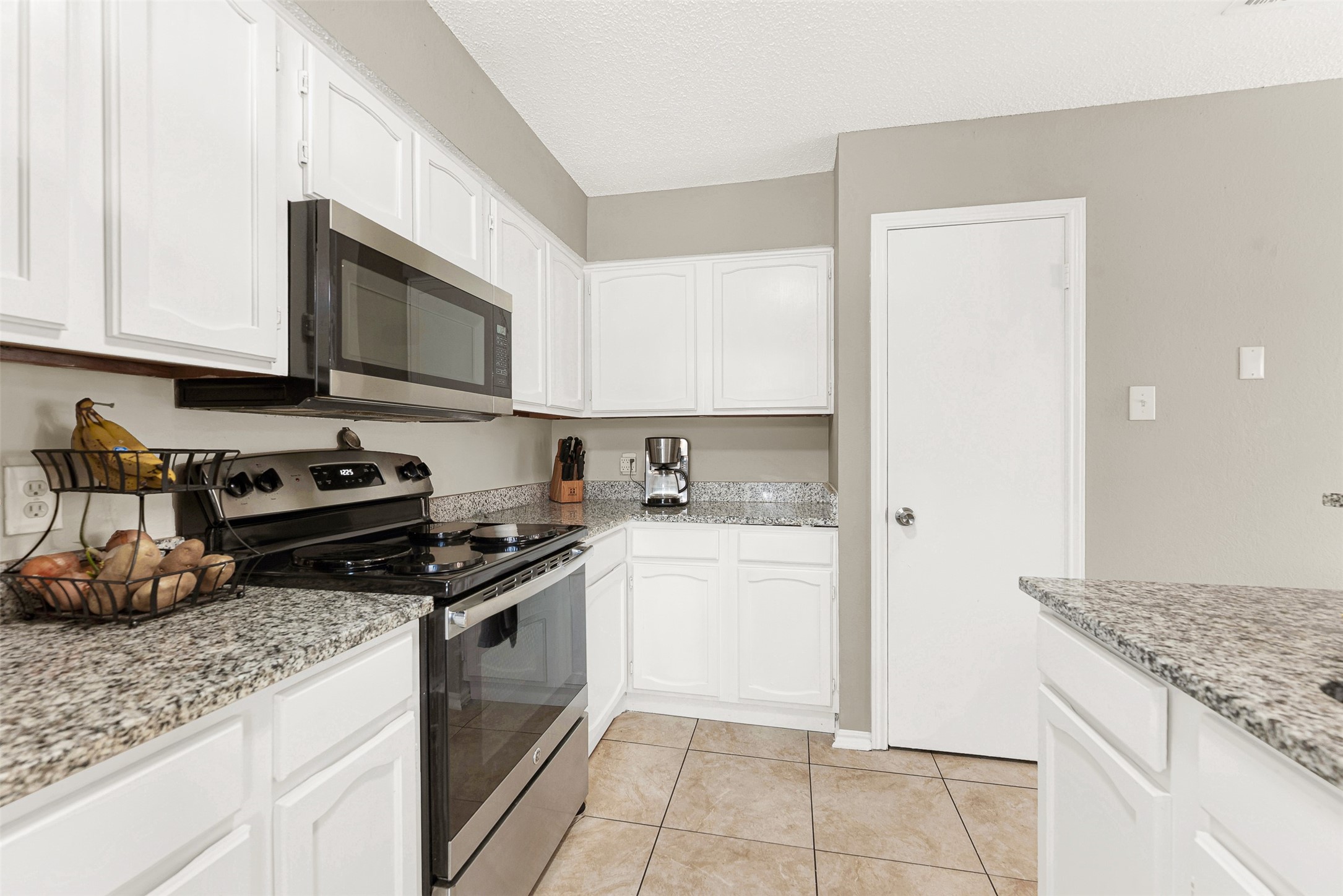 6747 Creek Drive Fort Worth TX 76133