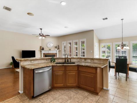 5902 Hilton Head Drive Garland TX 75044