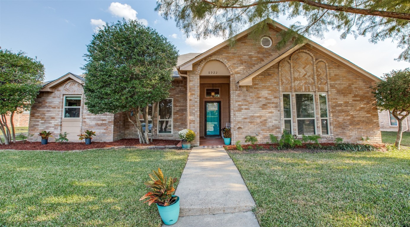 8922 Woodlake Drive Rowlett TX 75088