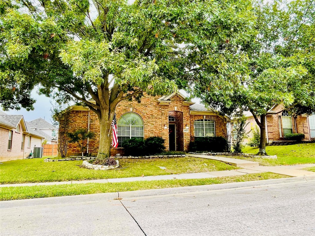 2862 Ridgedale Drive Lewisville TX 75067