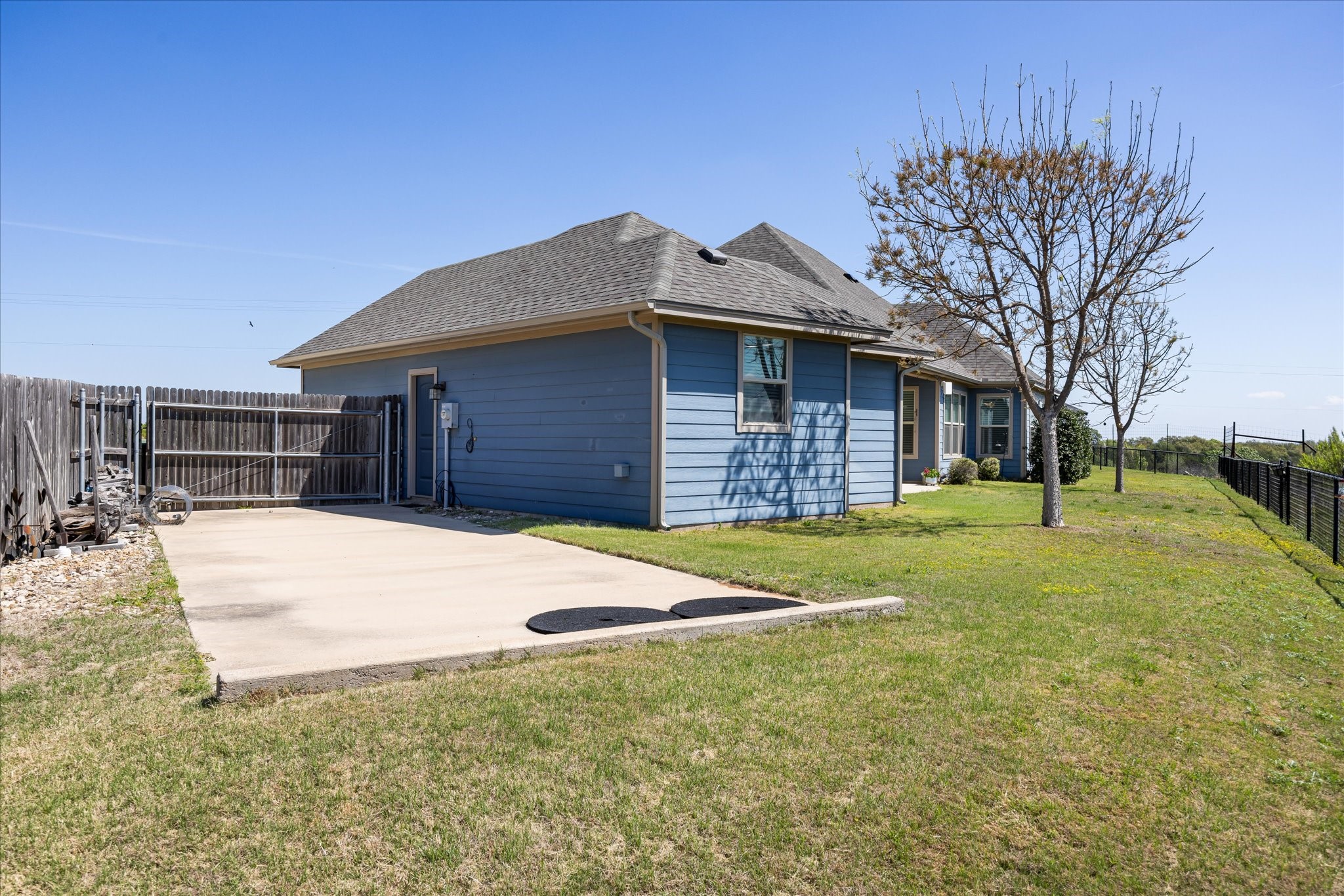 122 King Arthur Court Glen Rose TX 76043