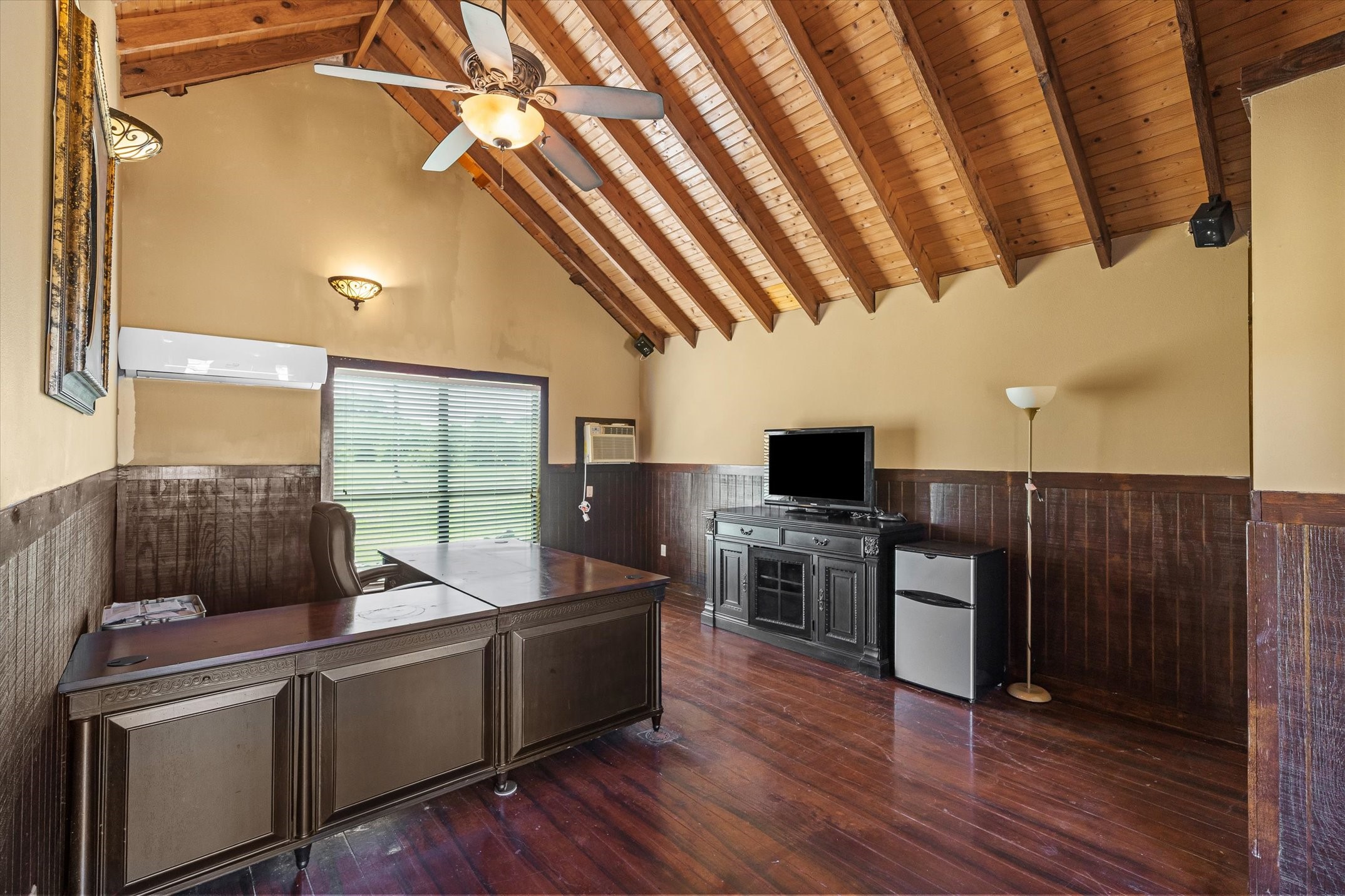 347 Vz County Road 3108 Edgewood TX 75117