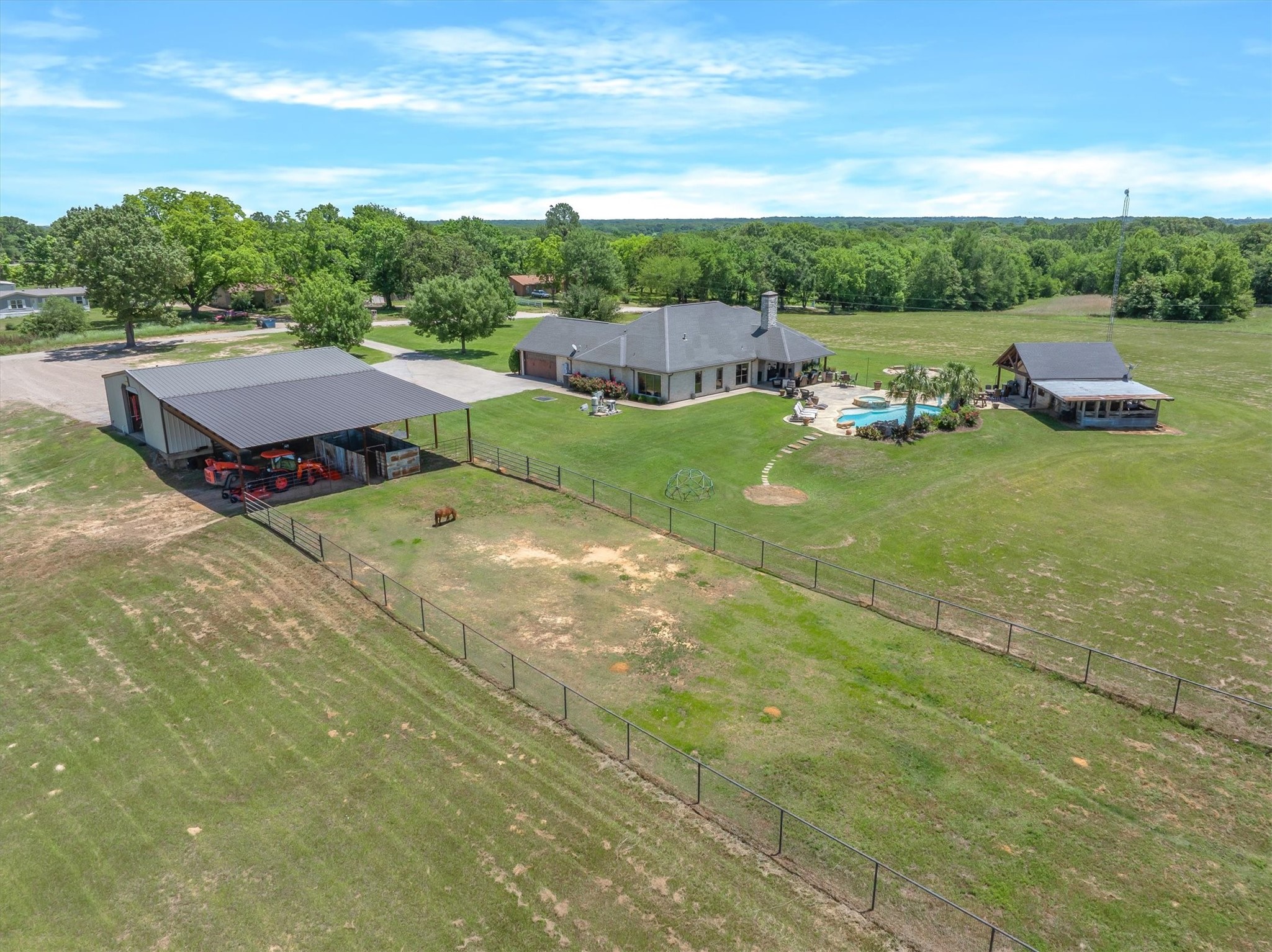347 Vz County Road 3108 Edgewood TX 75117