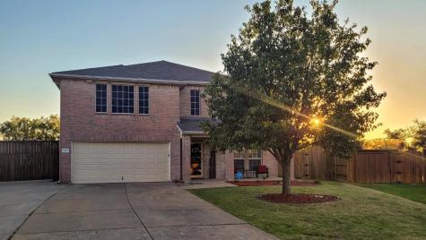 921 Zoe Street Royse City TX 75189
