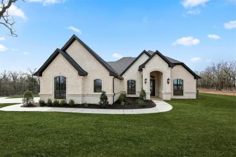 101 Wet Rock Road W Boyd TX 76023