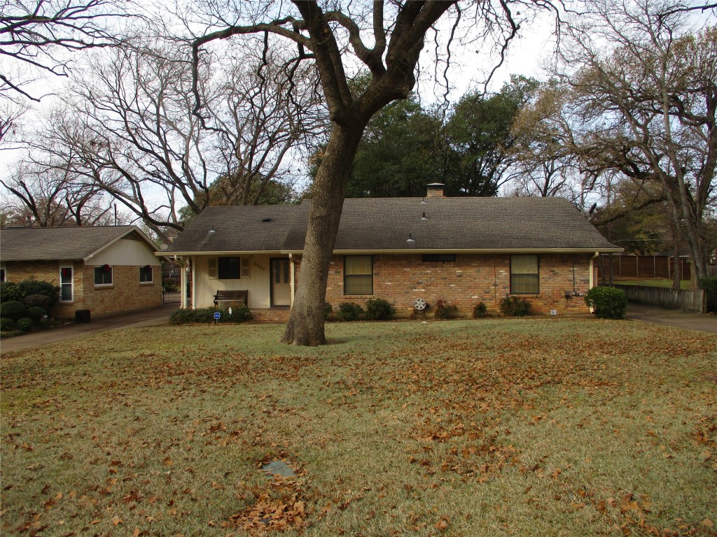 2229 Vega Street Grand Prairie TX 75050