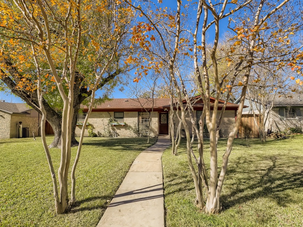 633 Malibu Drive Garland TX 75043