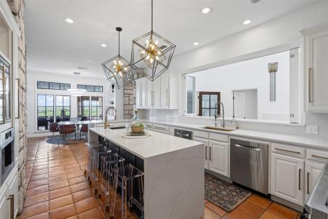 108 Dustin Circle Hudson Oaks TX 76087
