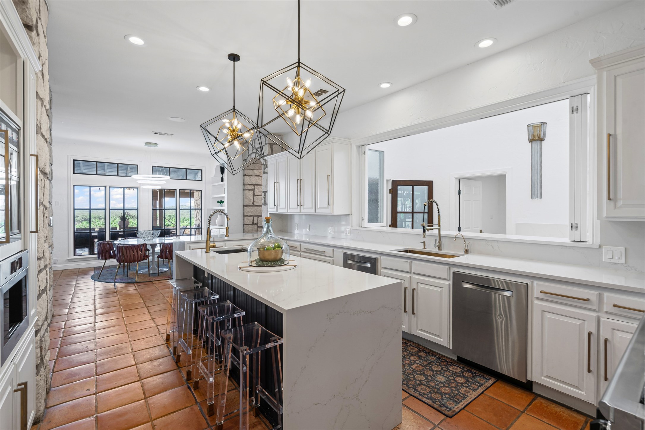 108 Dustin Circle Hudson Oaks TX 76087
