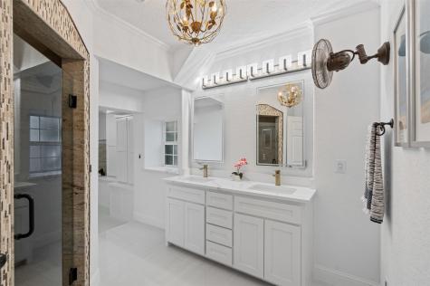 108 Dustin Circle Hudson Oaks TX 76087