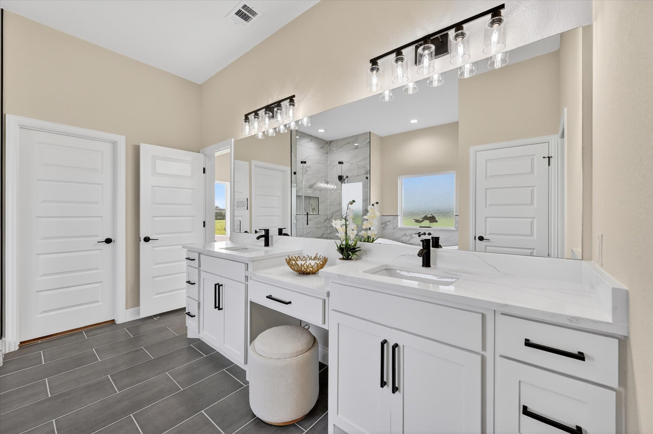 110 SE Private Road 3178 Corsicana TX 75109