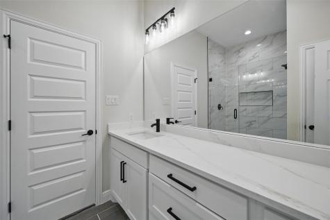 110 SE Private Road 3178 Corsicana TX 75109
