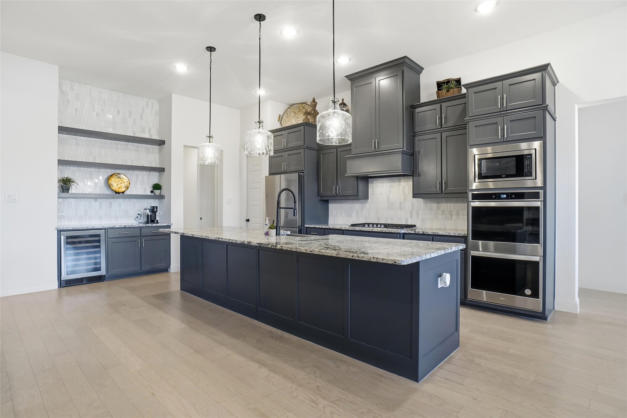 297 Waters Edge Drive Argyle TX 76226