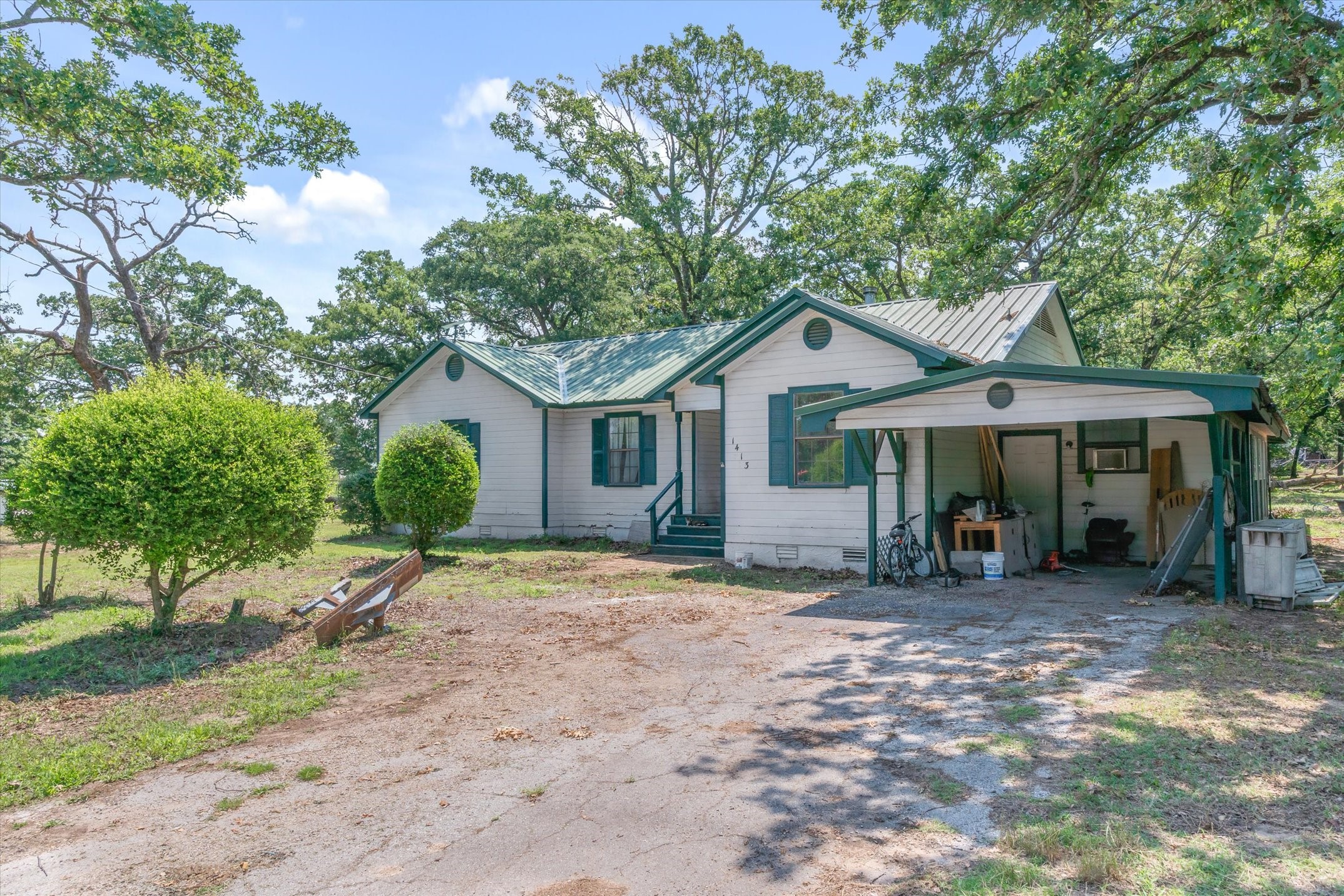1413 Vz County Road 2414 Canton TX 75103