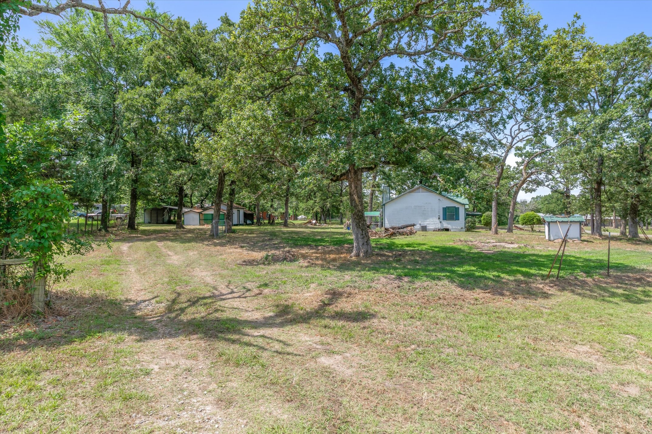 1413 Vz County Road 2414 Canton TX 75103