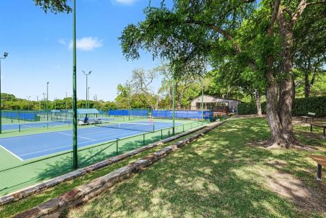 6701 Clear Springs Circle Garland TX 75044