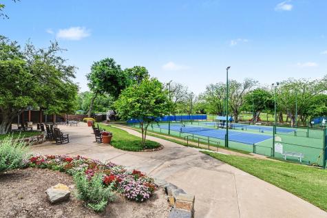 6701 Clear Springs Circle Garland TX 75044