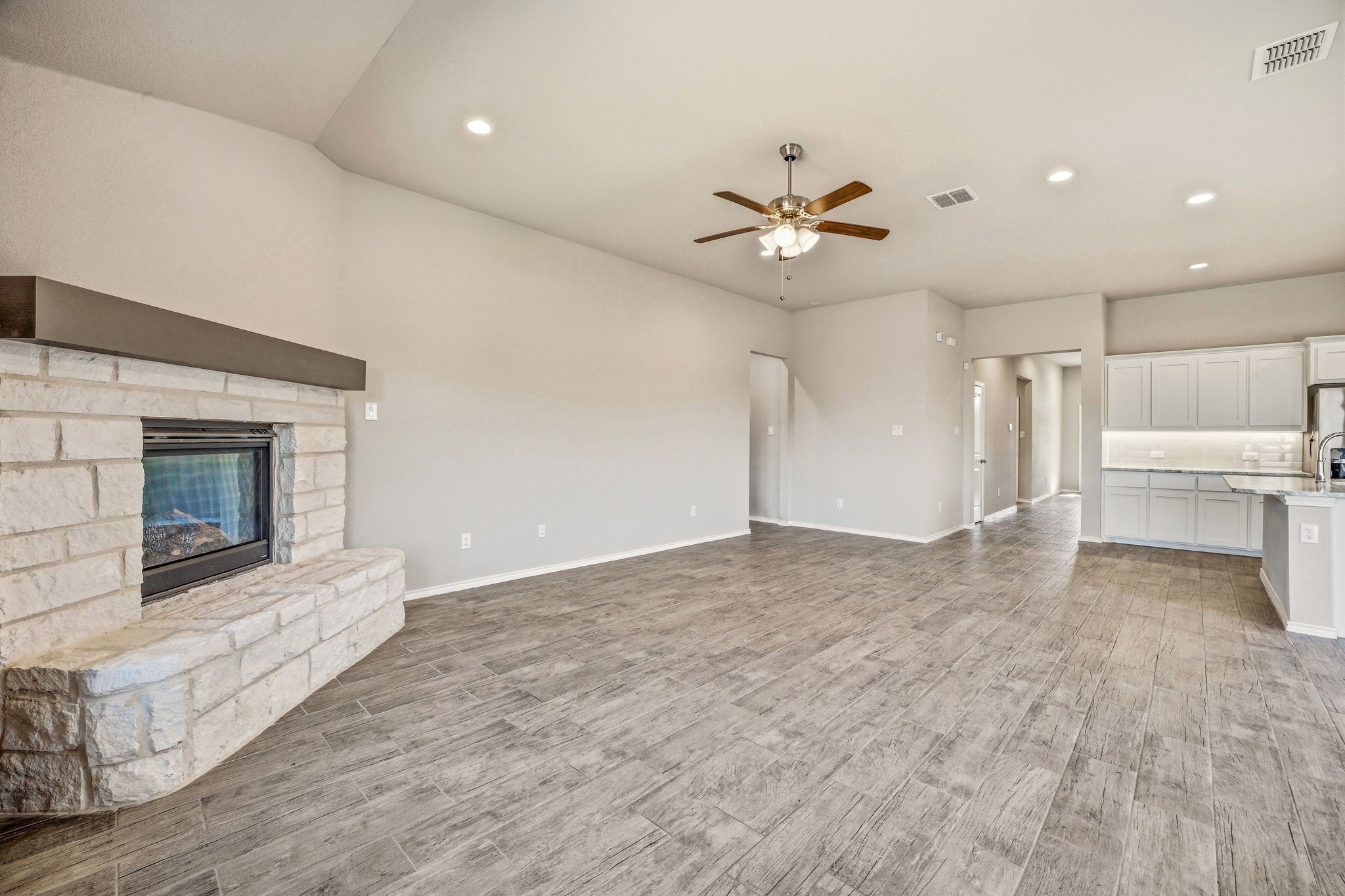 1840 Abelia Lane Weatherford TX 76086