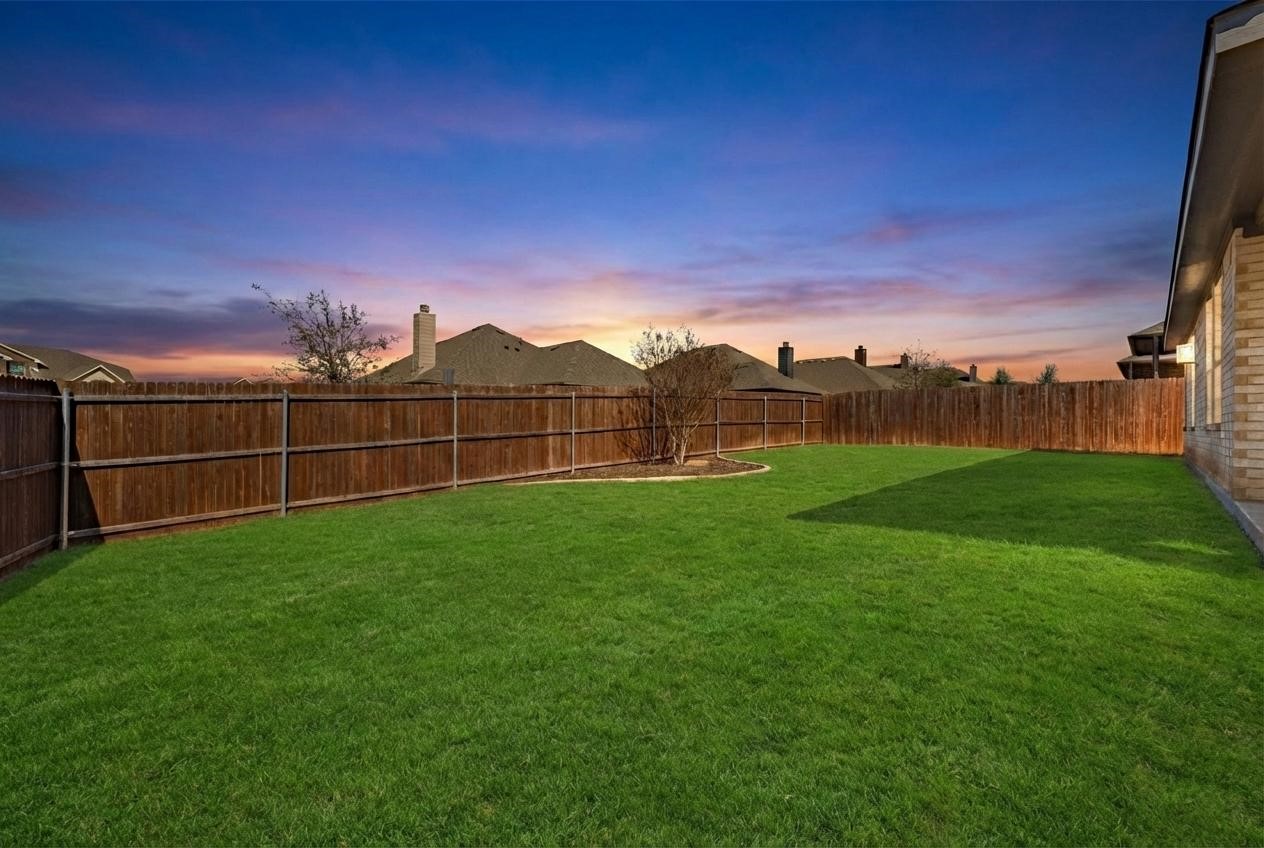 1840 Abelia Lane Weatherford TX 76086