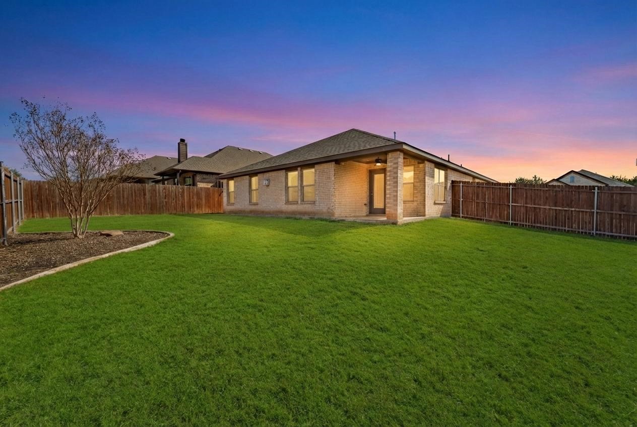 1840 Abelia Lane Weatherford TX 76086