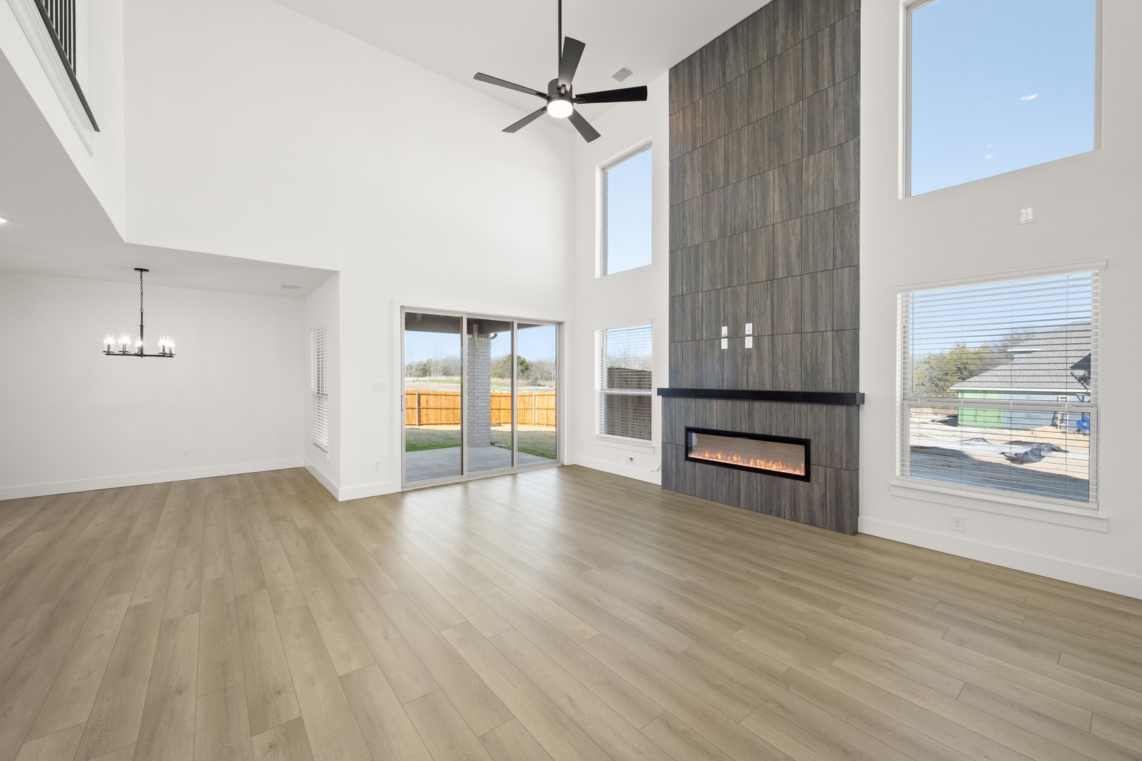 417 Newpark Boulevard Desoto TX 75115