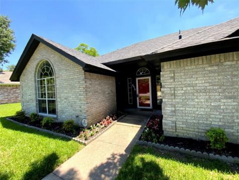 4016 Garden Park Drive North Richland Hills TX 76180