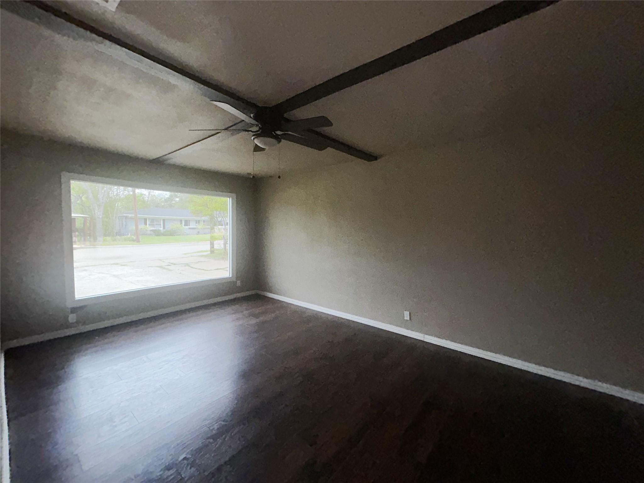 1031 Wade Hampton Street Benbrook TX 76126