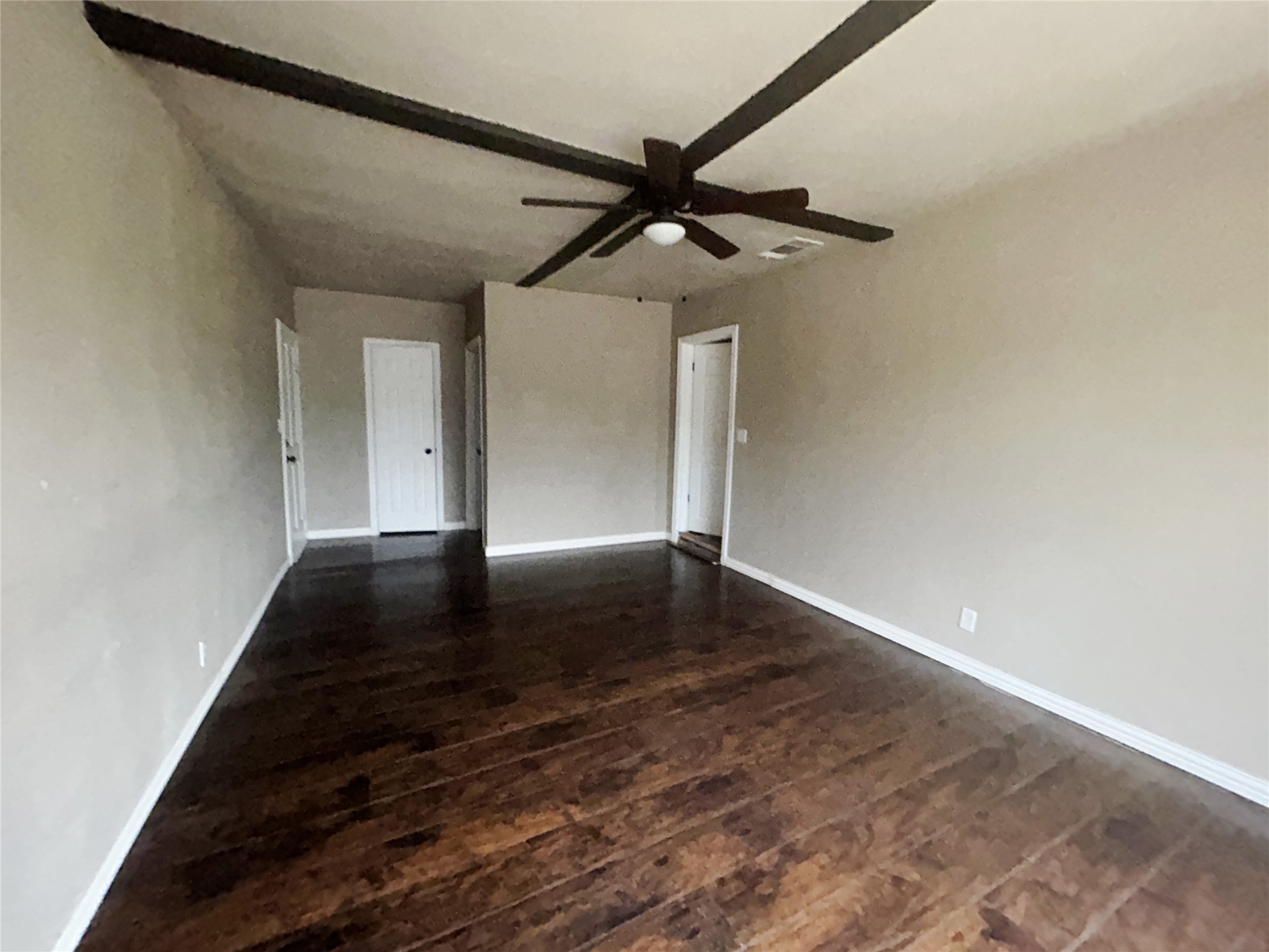 1031 Wade Hampton Street Benbrook TX 76126