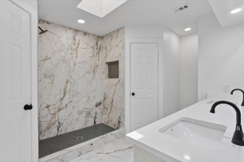 6636 Redbud Drive Watauga TX 76148