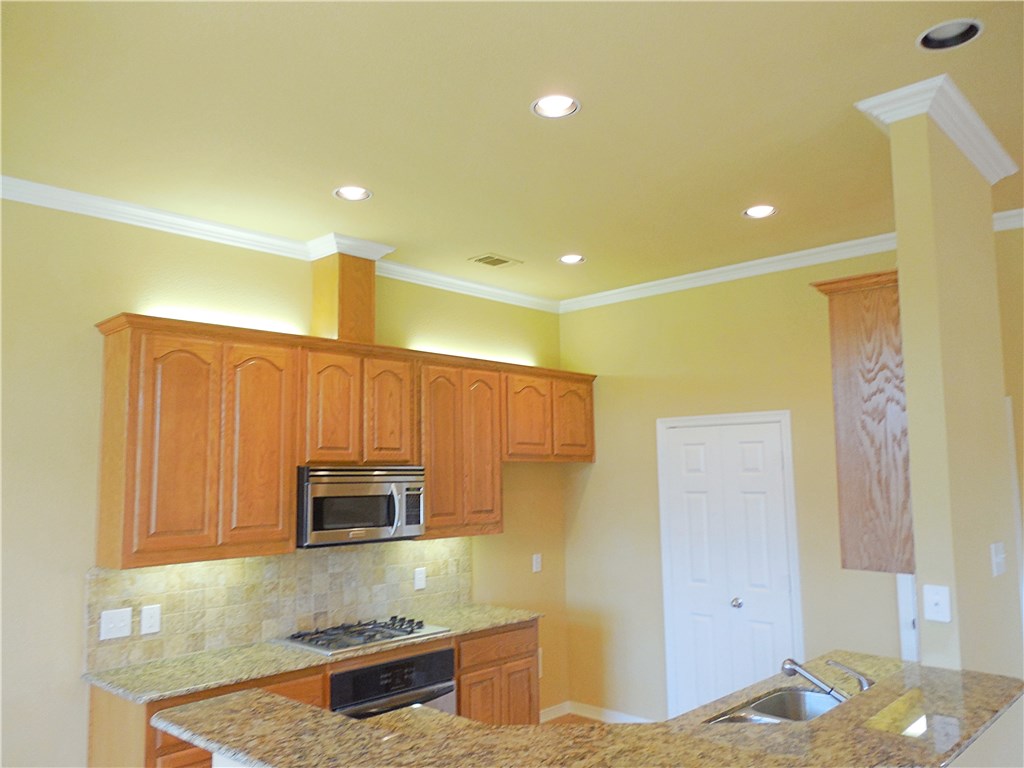 504 Phillip Drive Cedar Hill TX 75104
