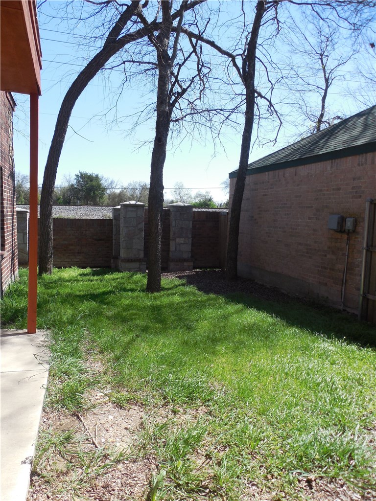 504 Phillip Drive Cedar Hill TX 75104